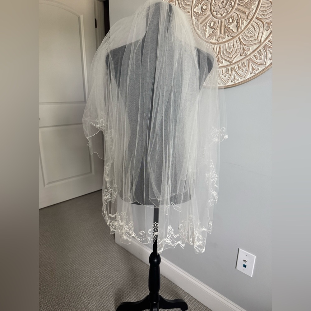 Elegant White Bridal Veil- with hair clip and 2 layers and beaded detail